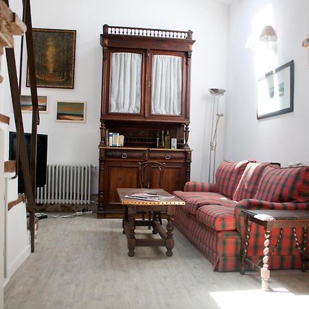 Casa De La Panaderia Guest House Los Navalucillos ภายนอก รูปภาพ
