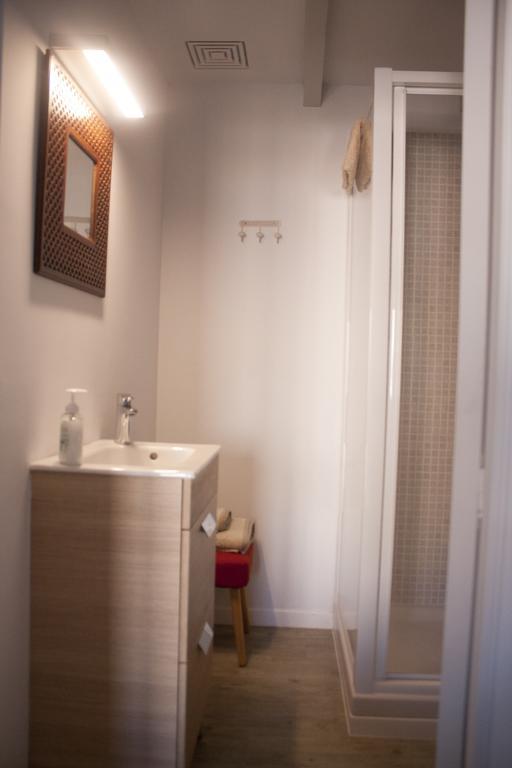 Casa De La Panaderia Guest House Los Navalucillos ภายนอก รูปภาพ
